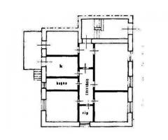 Appartamento 5 vani con terrazzino e giardinetto in piccolo condominio in centro
