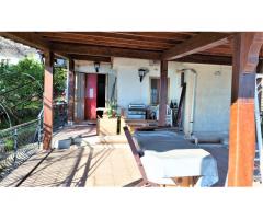 Villino con giardino e vista Spettacolare sul mare