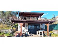 Villino con giardino e vista Spettacolare sul mare