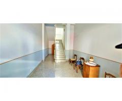 Bella singola centrale con bei terrazzi a livello