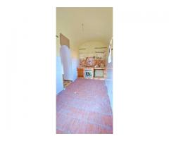 Fabbricato singolo su due livelli da restaurare