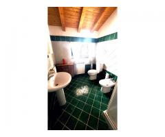 Bel casolare a piano terra con giardino e gran vista sul mare e Taormina