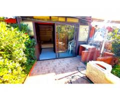 Bel piano terra a fondachello di Mascali con ampia corte e giardinetto