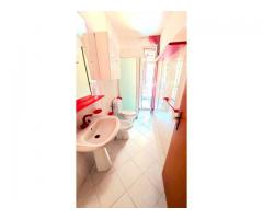 Bel piano terra a fondachello di Mascali con ampia corte e giardinetto