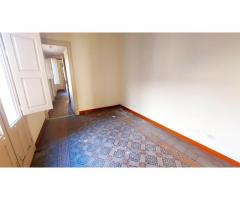 Riposto corso Italia prestigioso primo piano a uso studio professionale