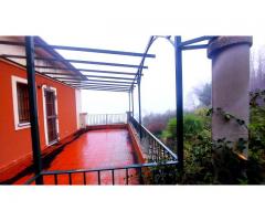 Bel rustico siciliano con molto terreno e gran panorama