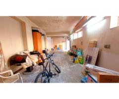 Appartamento molto centrale restaurato e con enorme garage