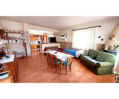 Villa singola con giardino di 850 mq con vista mozzafiato