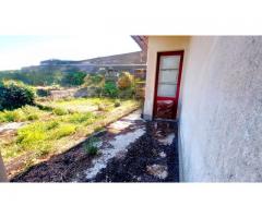 Piano terra a Presa con Giardino circostante