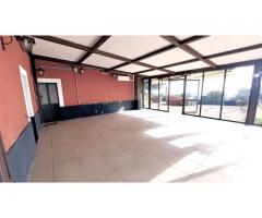 Ristorante pizzeria ai piedi dell'Etna in casale in stile siciliano