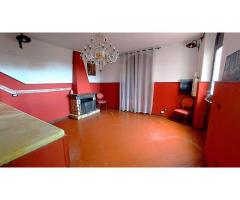 Ristorante pizzeria ai piedi dell'Etna in casale in stile siciliano