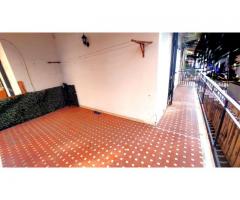 Appartamento a piano rialzato con terrazzino