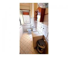 Appartamento a piano rialzato con terrazzino