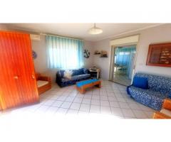 Esclusivo piano attico con vista mare a Torre Archirafi