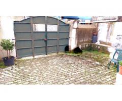 Piano terra molto centrale con corte e multiuso